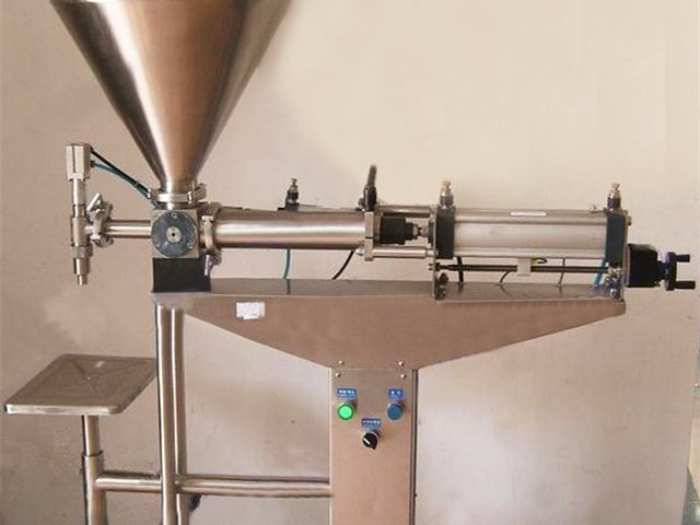 desktop semi automatic liquid filling machine