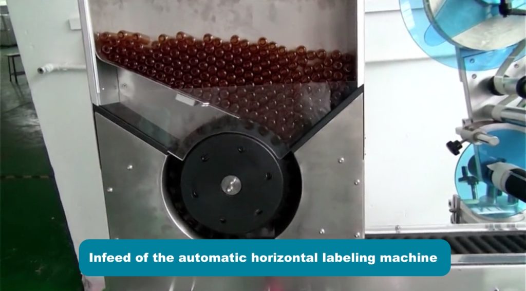 Infeed of the automatic horizontal labeling machine