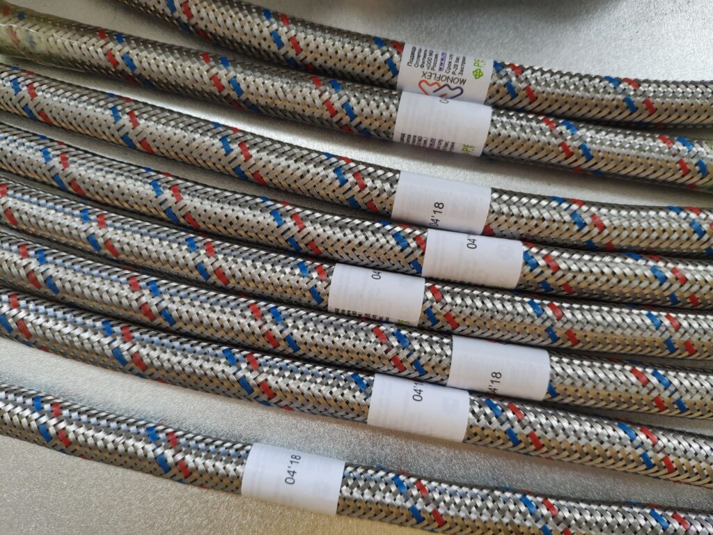 Hoses wrap-around labeling samples