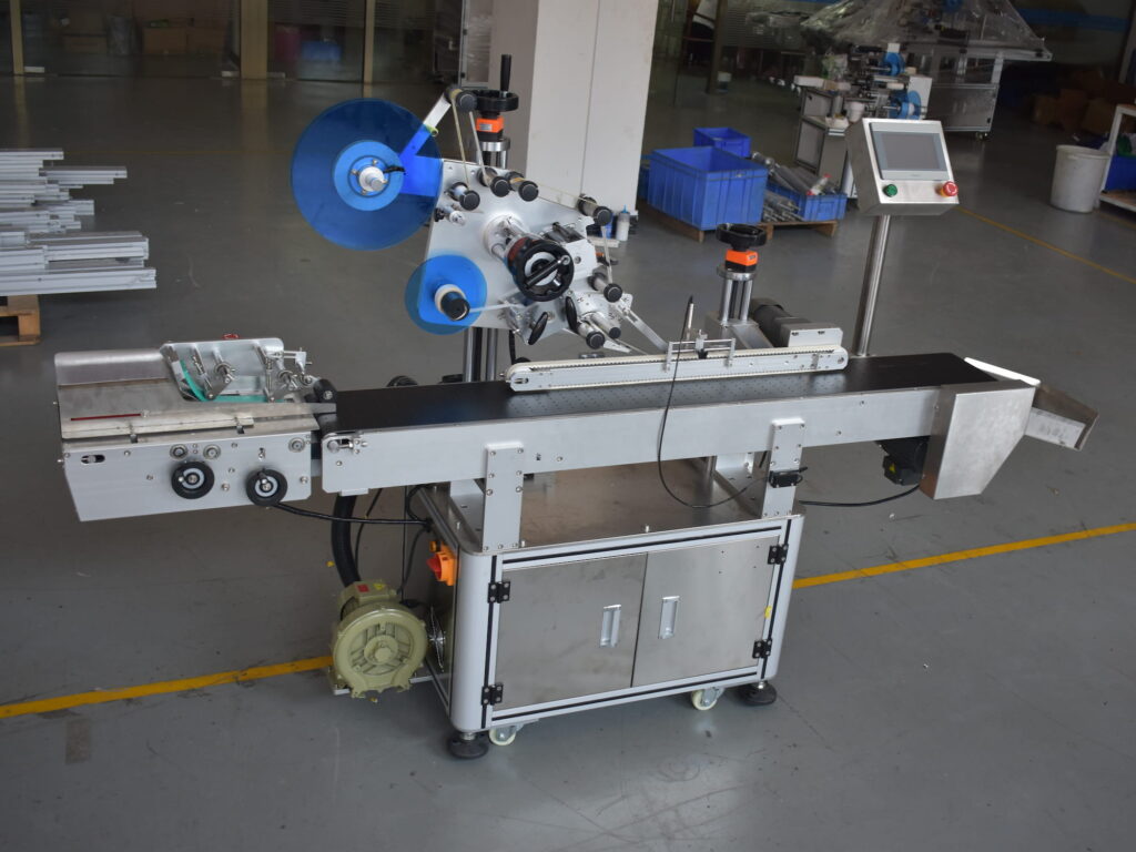 Overview of the corner wrap tamper evident labeling machine