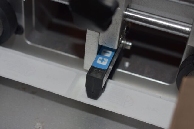 Sensor for detecting labels about the wrap-around labeler SBM-SAWALM30
