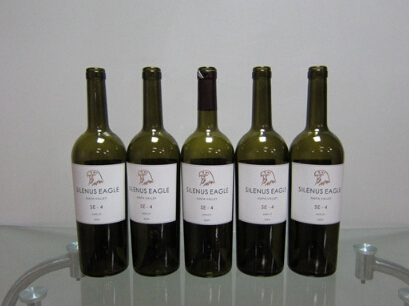 Wrap around labeling for wine bottles